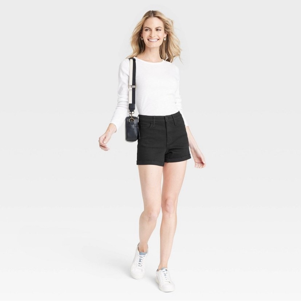 Women’s High-Rise Midi Jean Black Shorts - Universal Thread Size 4 - Picture 12 of 12